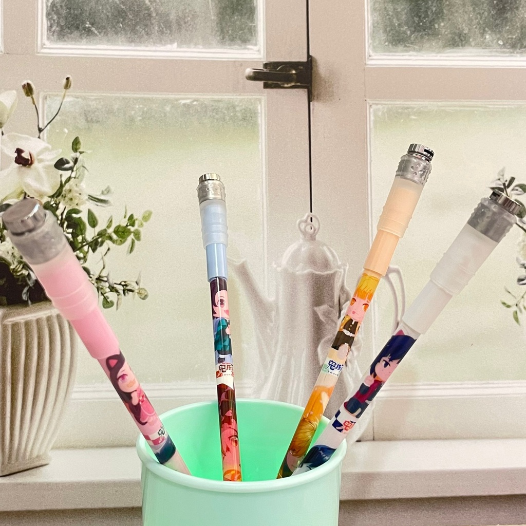 

PULPEN PUTAR LED DEMON SLAYER CUTE WARNA-WARNI PEN PUTAR MAGNET DEMON SLAYER ADA LAMPUNYA LENGKAP IMUT BANGET READY GROSIR DAN COD