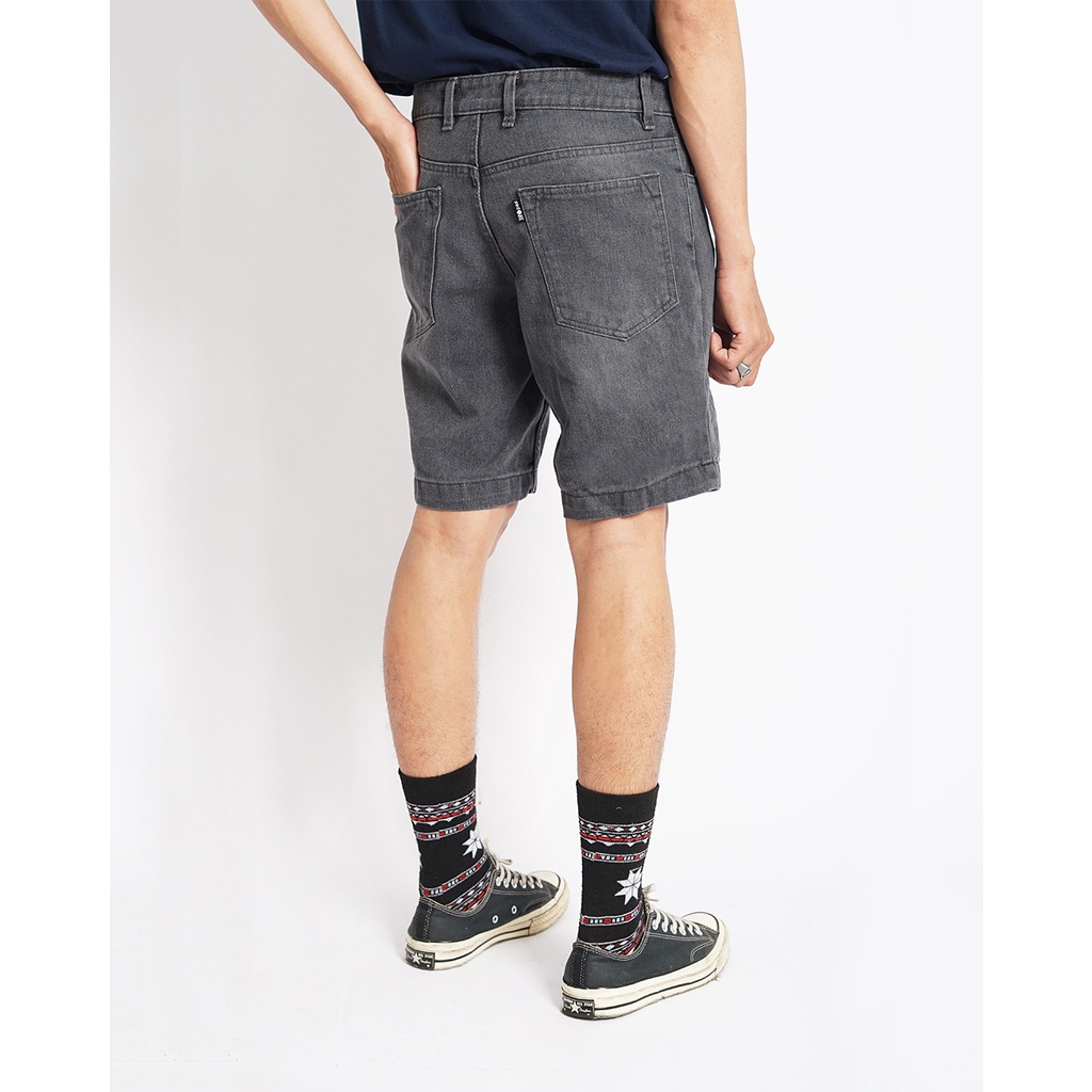 PLAIN Short Denim Washed - Ash Black Washed