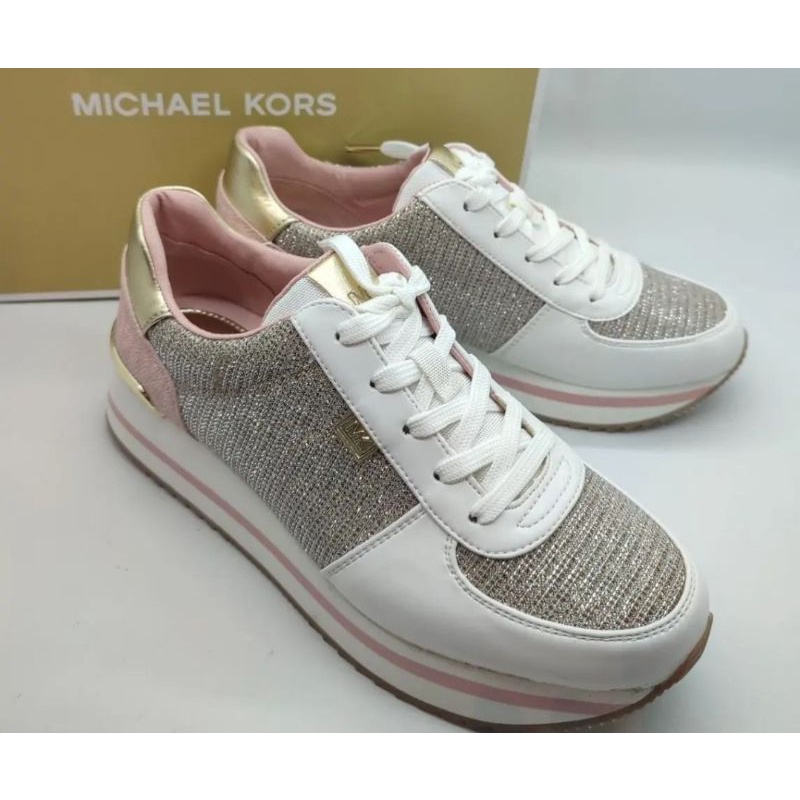 MK Monique Trainer sz 7.5