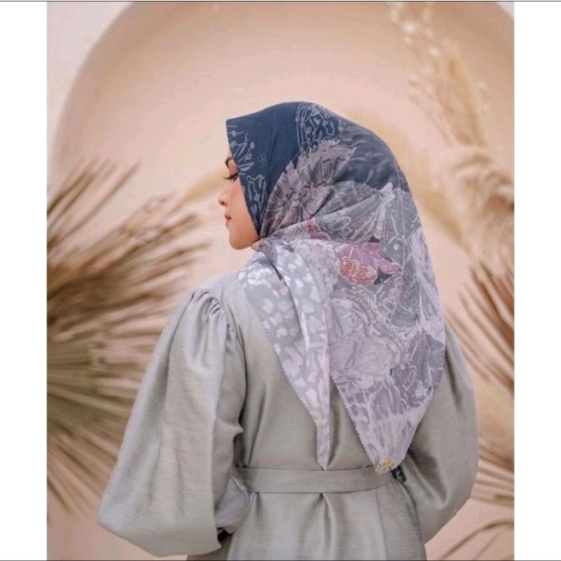 Buttonscarves Farsha Series Navy