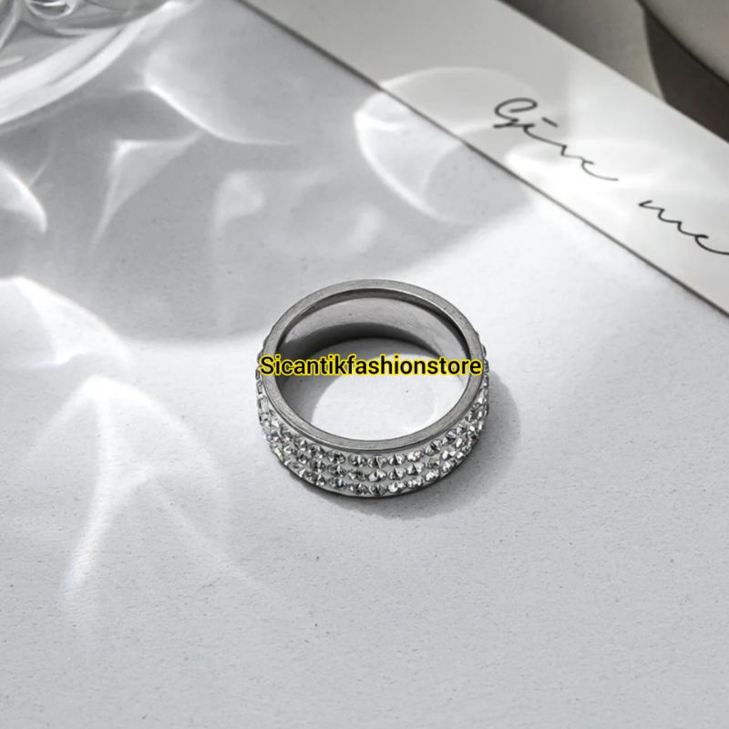 Cincin Titanium Silver Full Permata Fashion Wanita Terlaris Anti Karat Selamanya Cincin Wanita Korea