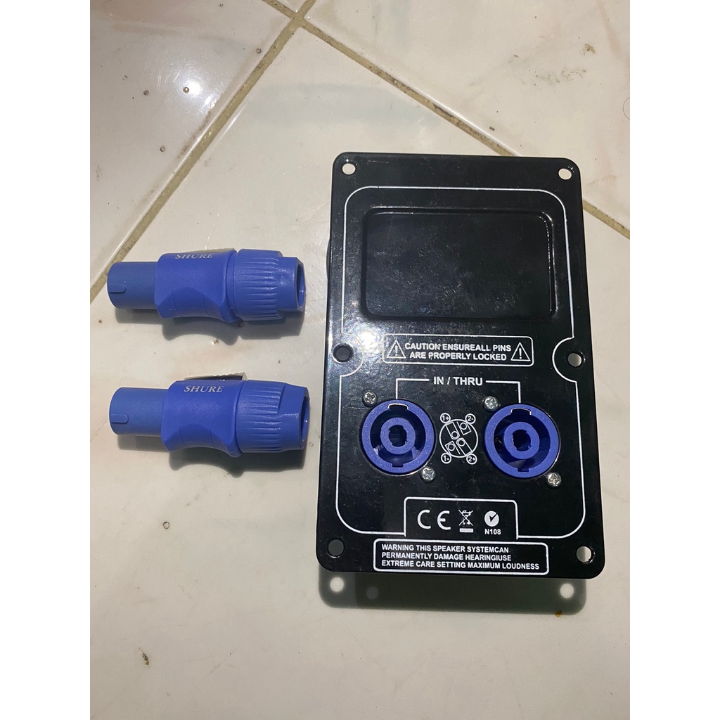 plat speakon datar lengkap dengan soket dan speakon sesuai gambar
