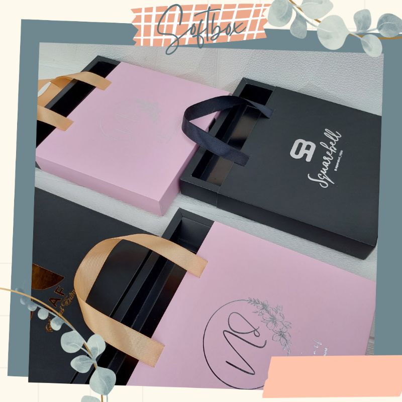 

CUSTOM KOTAK PACKAGING HIJAB PREMIUM SOFTBOX(15x16x4)