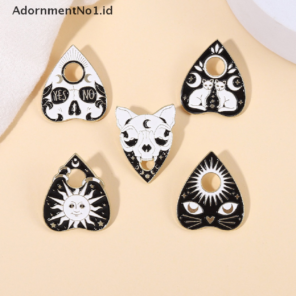 [AdornmentNo1] Witchcat Matahari Bulan Kucing Ouija Enamel Pin Bentuk Hati Bros Kerah Lencana Hitam Punk Gothic Perhiasan Hadiah Untuk Teman Anak [ID]