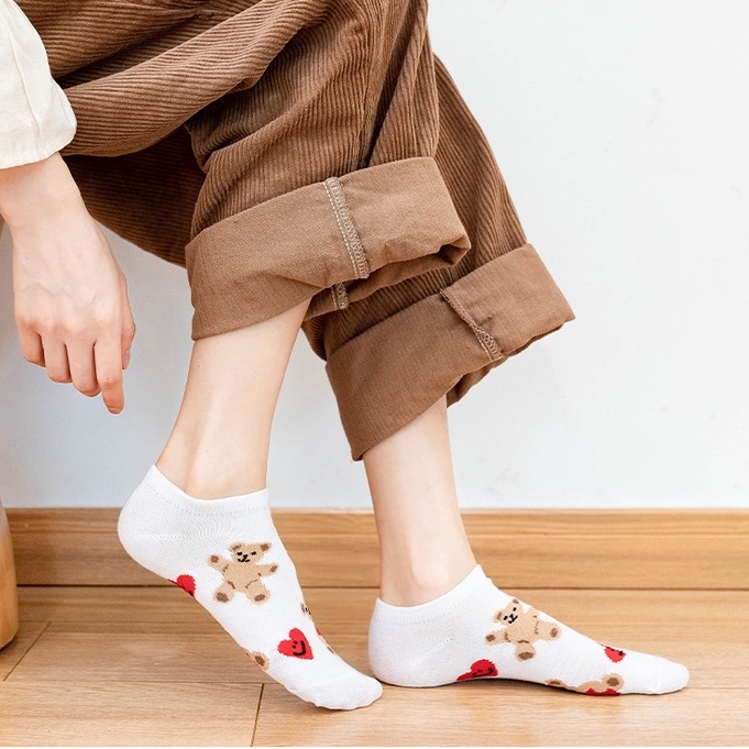 ⭐️𝐈𝐇𝐒 𝟕𝟕𝟑 𝐋𝐚𝐦𝐩𝐮𝐧𝐠⭐️Kaos Kaki Wanita Motif Love Bear Kaos Kaki Pendek Ice Socks Korean Fashion