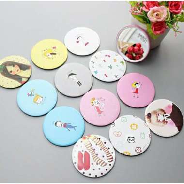 `ღ´ PHINKL `ღ´ Cermin kaca lucu bulat untuk retouch makeup travel gemoy souvenir