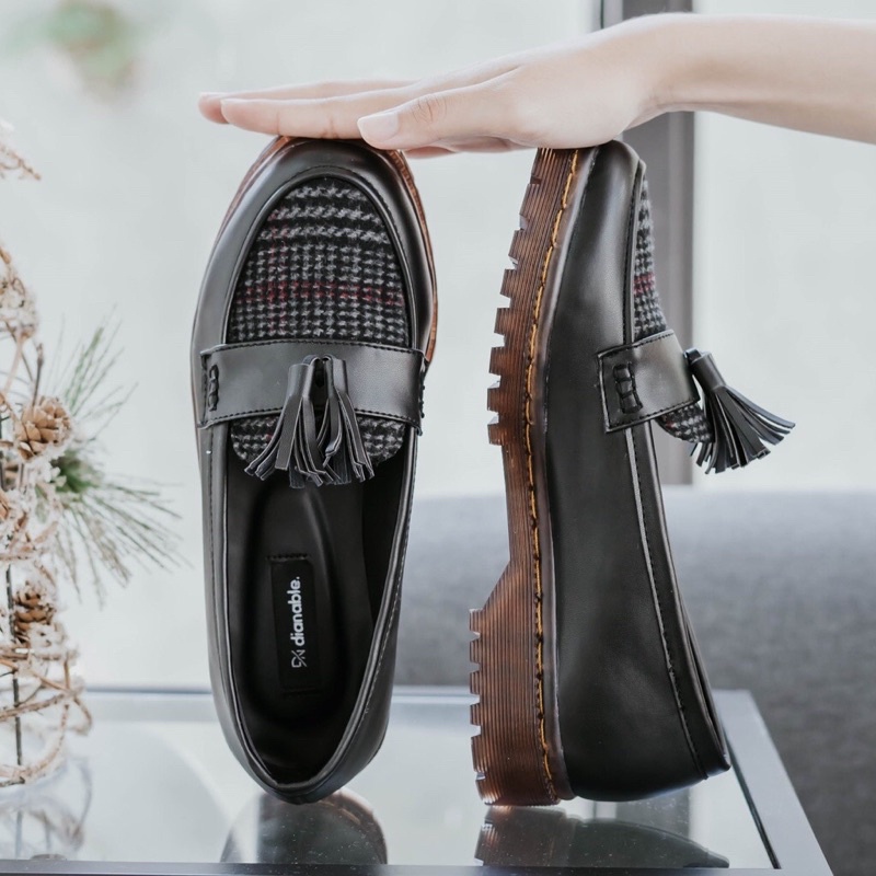 PRELOVED DIANABLE LUNA DOCMART