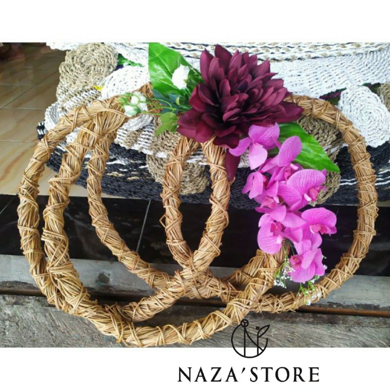 Ring Akar Manon Dekorasi Untuk Tancapan Bunga