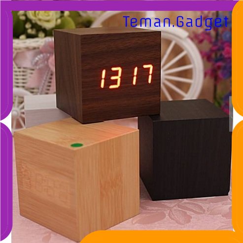 TG-PJM HOUSEEN Jam Digital LED Kayu - JK-808