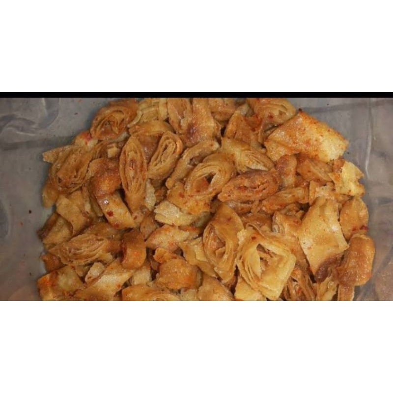 

Lumpia kering pedas dan original