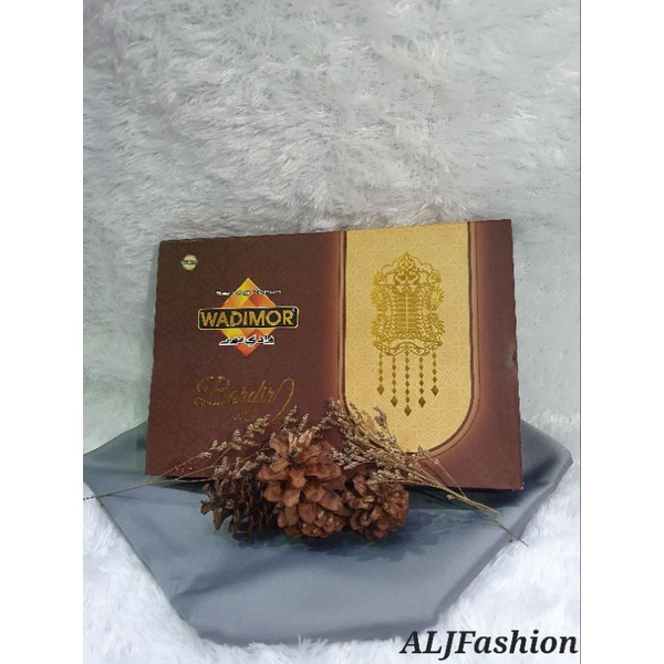 Sarung Wadimor Bordir