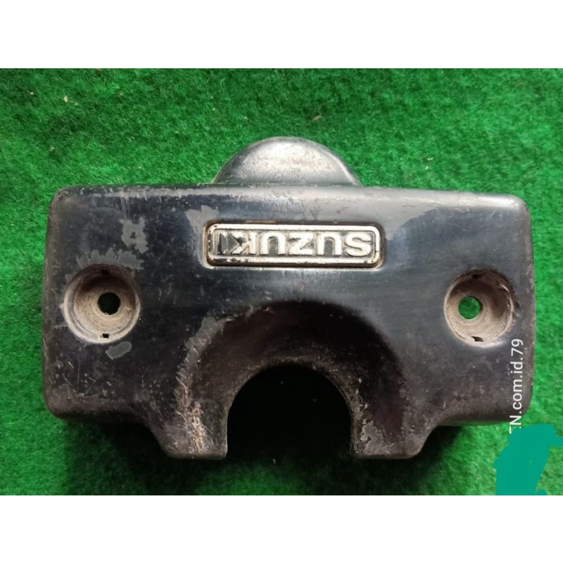 TUTUP KUNCI KONTAK SUZUKI TRS TUTUP STANG/COVER STANG SUZUKUI TRS ORIGINAL