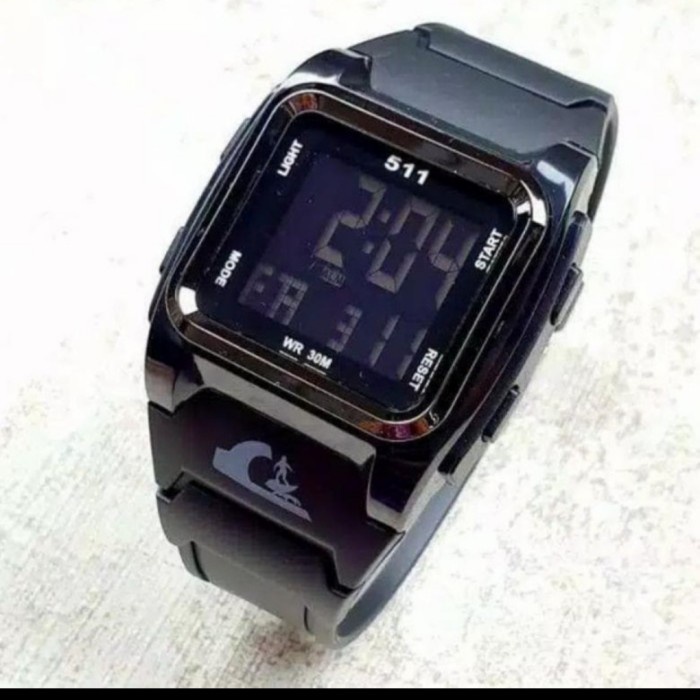 Jam tangan Quiksilver 511 persegi kotak tali rubber