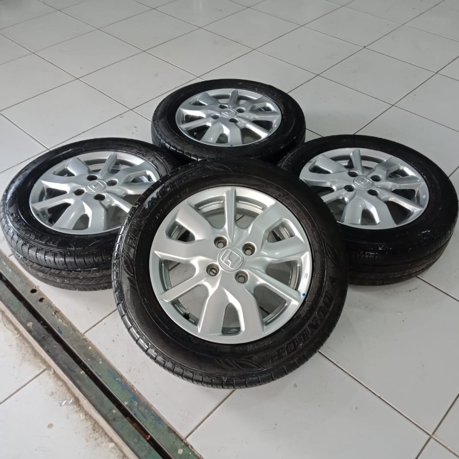 1 set pelek mobil bekas copotan honda new brio satya ring 14 pcd 4x100 + ban 175 65 r14