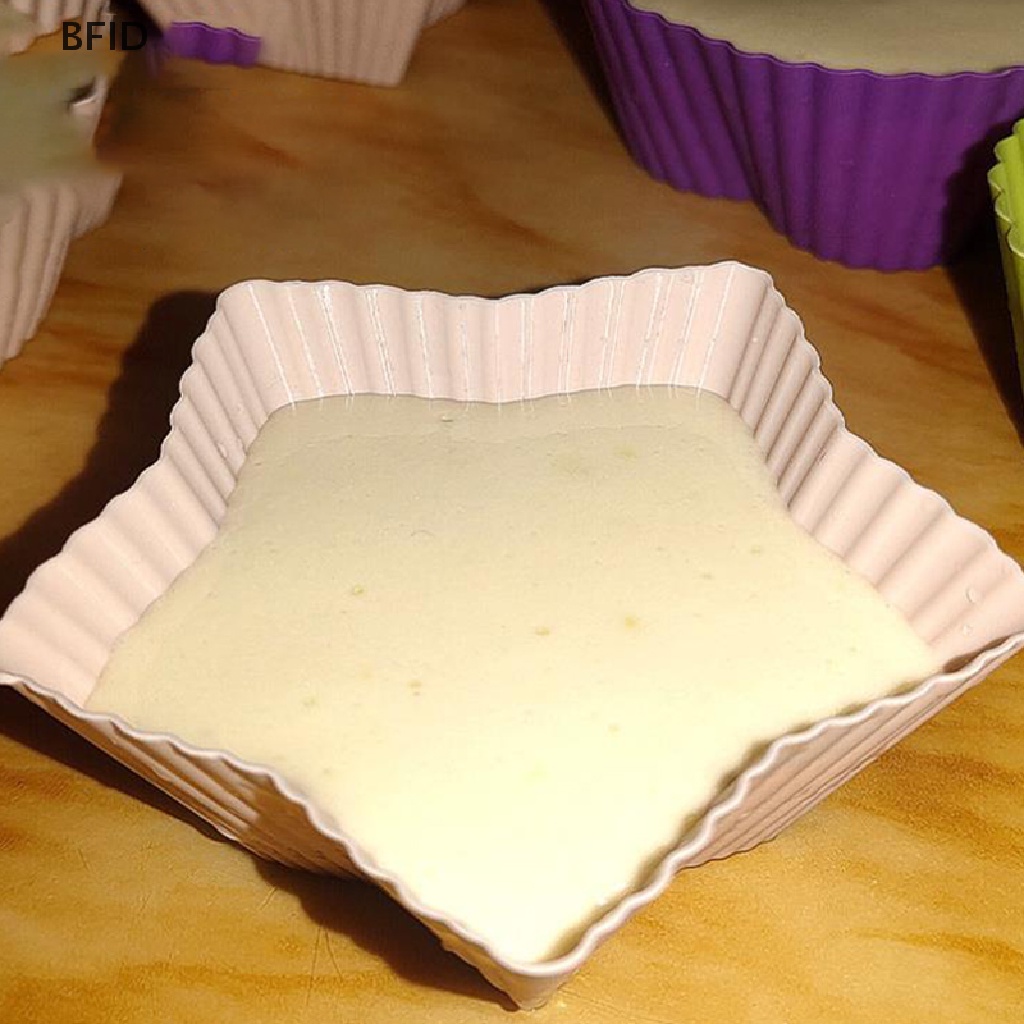 [BFID] 4pcs/set Mini Persegi Segi Lima Bulat Bentuk Hati Silikon Muffin Kue Cetakan Baking Aksesoris [ID]