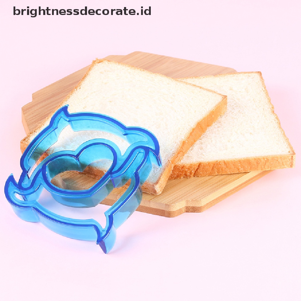 [Birth] Lunch DIY Sandwiches Cutter Cetakan Makanan Cutg Die Roti Biskuit Cetakan Tools [ID]