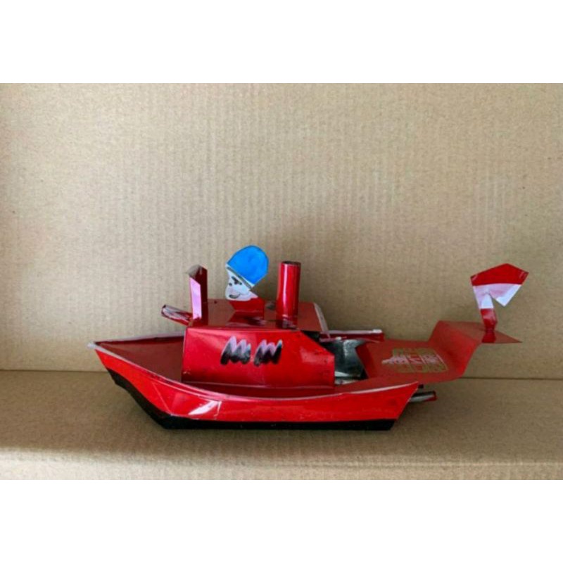 Mainan anak kapal otok otok besar