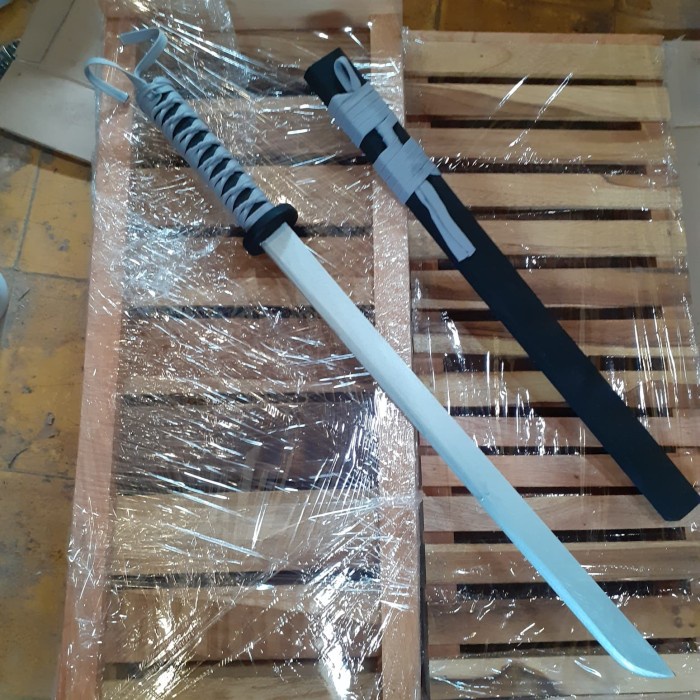 Mainan Pedang Kayu Katana Bokken 61Cm Plus Sarung Bilah Silver