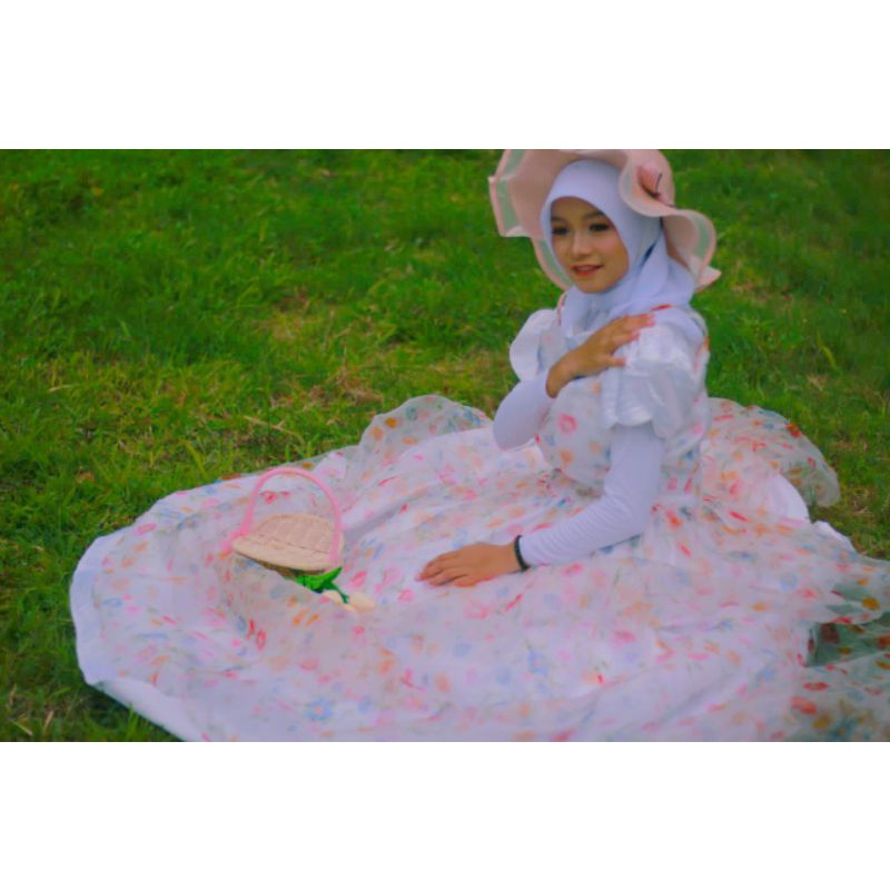 Sewa gaun prewedding/Photoshot/pesta