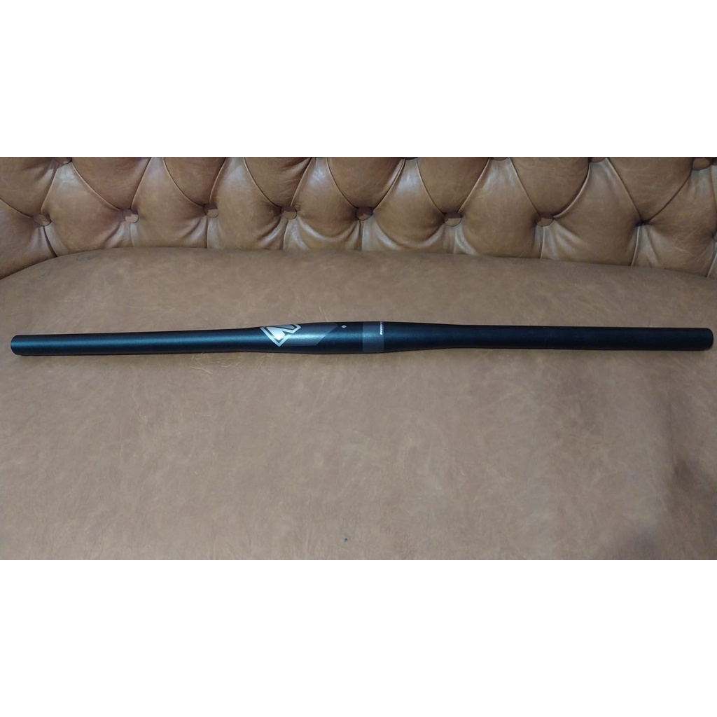 Handlebar Flat Nautilus copotan baru 99%