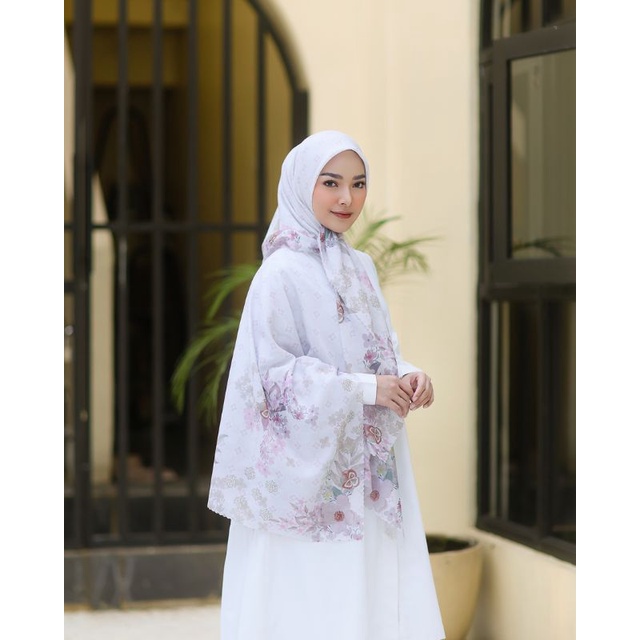 HIJAB  SEGIEMPAT VOAL ULTRAFINE BEYZA Series Voal Tryspan Ultrafine Lasercut Ultimate