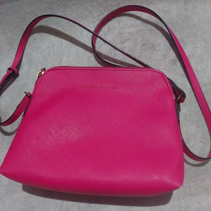 Tas Sling bag Victoria Secret - preloved