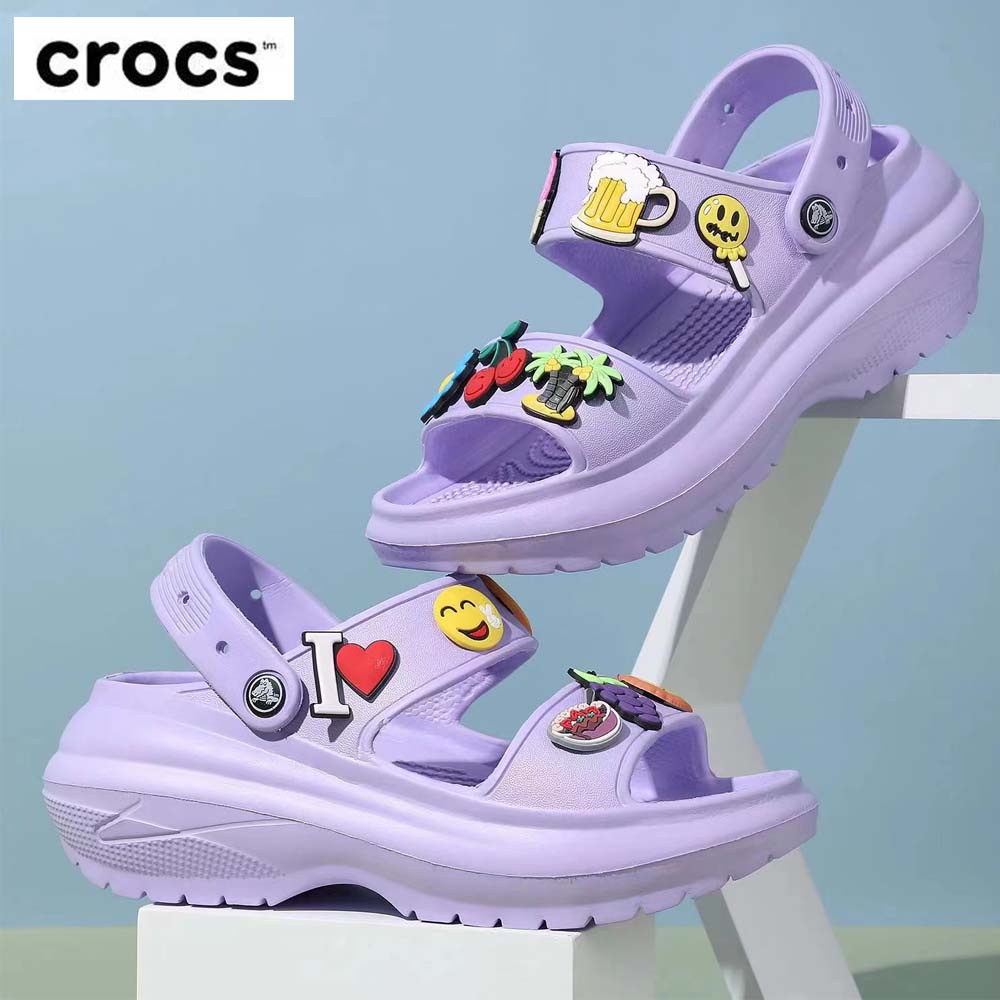 Sandal Crocs  Wanita Classic By Crocs Free Jibbits Pantai