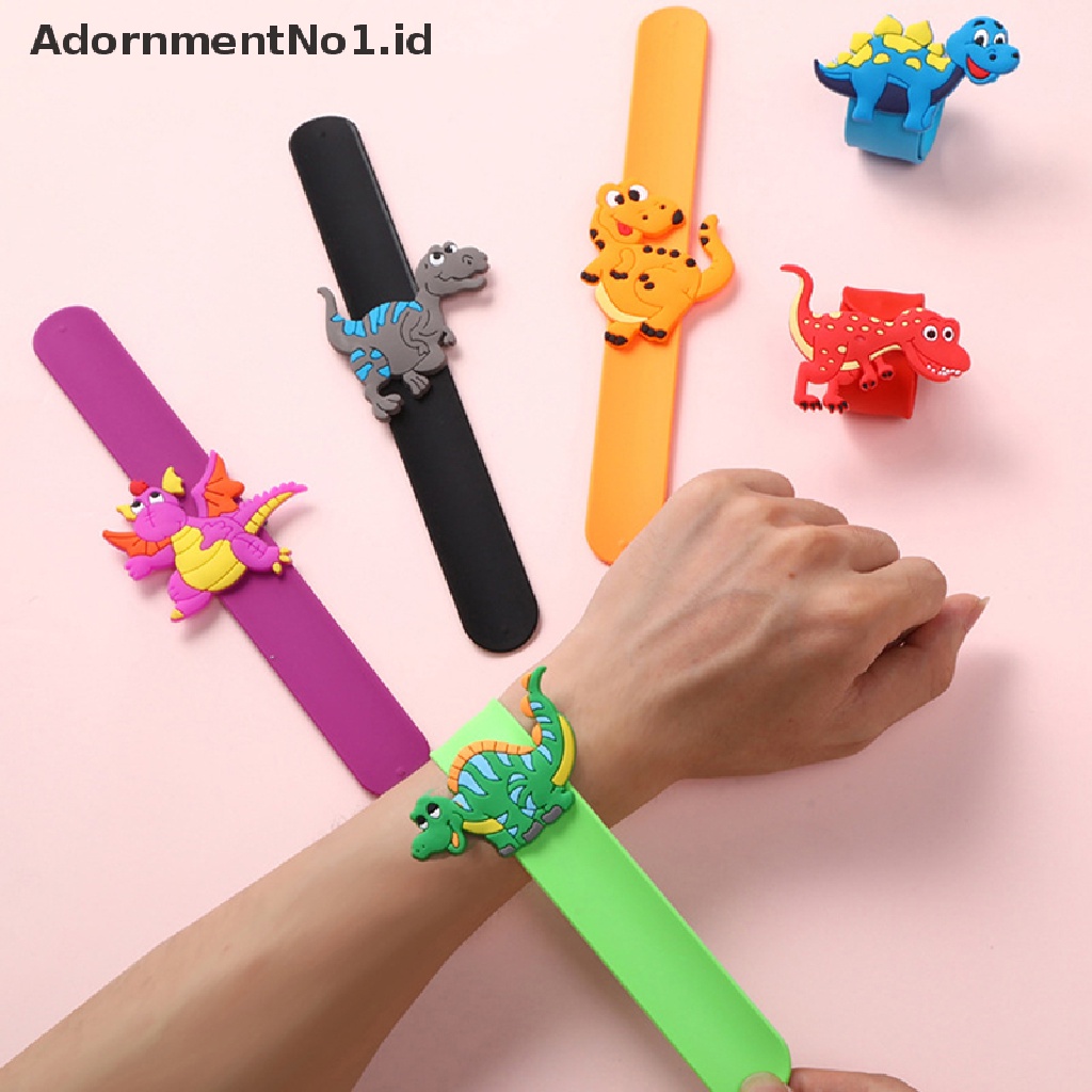 [AdornmentNo1] Dinosaurus Pesta Karet Bangle Gelang Dino Tema Dekorasi Kartun Snap Cincin Hadiah Anak Tepuk Cincin Gelang Selamat Ulang Tahun Perlengkapan Pesta [ID]