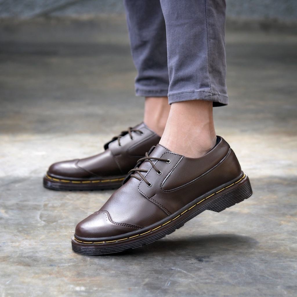 RIONZ DORI SERIES - SepatuFormal Pantofel Pria Resmi Formal Tali Hitam Coklat Kulit PU Original Brown Black Kantor Kuliah Casual Gereja Pesta Kondangan Nikahan Kerja Perkantoran PNS Guru Gaya Trendy Kekinian Terlaris Murah