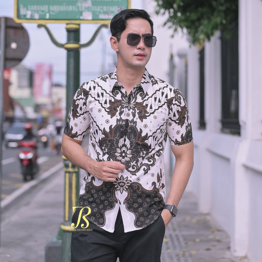 Hem  Kemeja Baju Batik Pria Cowok Laki Laki Slimfit Full Lapis Furing Lengan Panjang Lengan Pendek Original Asli Batik Jumanta Solo Laweyan Size S M L Xl XXL Bahan Katun Premium  136