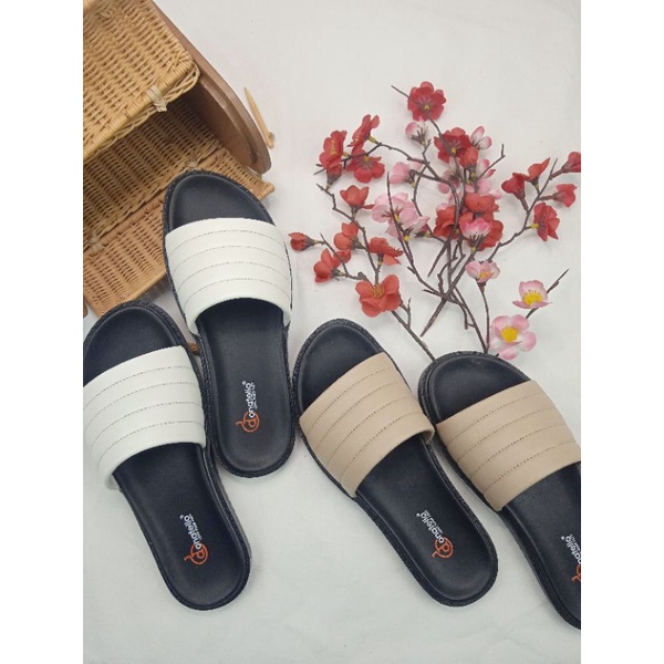 ISM - Sandal Flat Wanita Donatello/AN.613104 - Sandal Simple Wanita