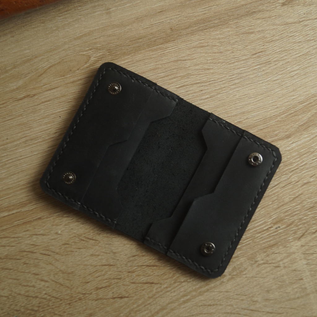 Crazy Horse Bifold Card Holder - Oddys Leather