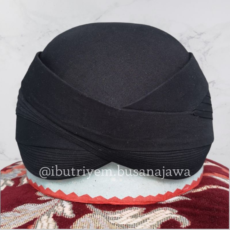 Blangkon Solo Perbawan Alusan Hitam Polos