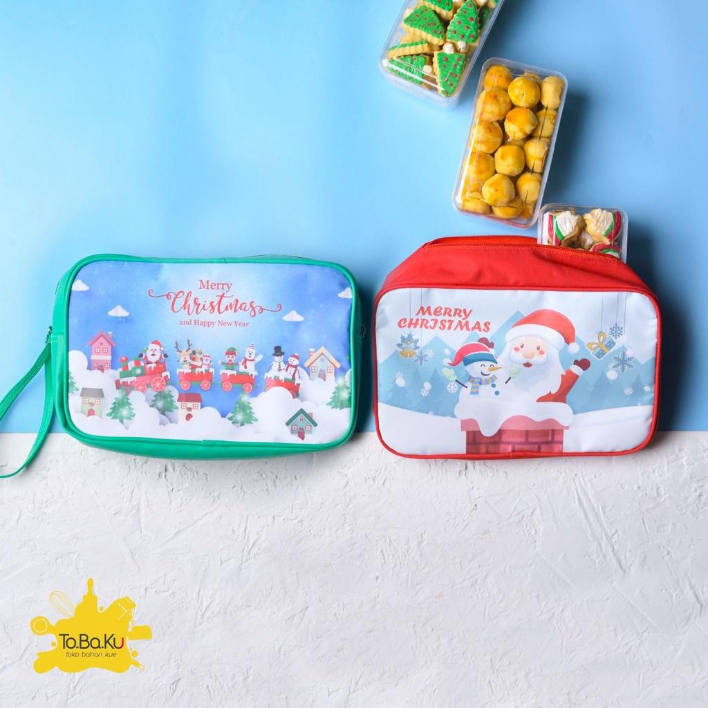 

Kotak-Ku Xmas Red / Green Square Pouch Best Seller