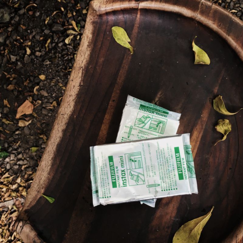 Kertas foto instax fujifilm/refill instax fujifilm/kertas foto fujifilm single pack