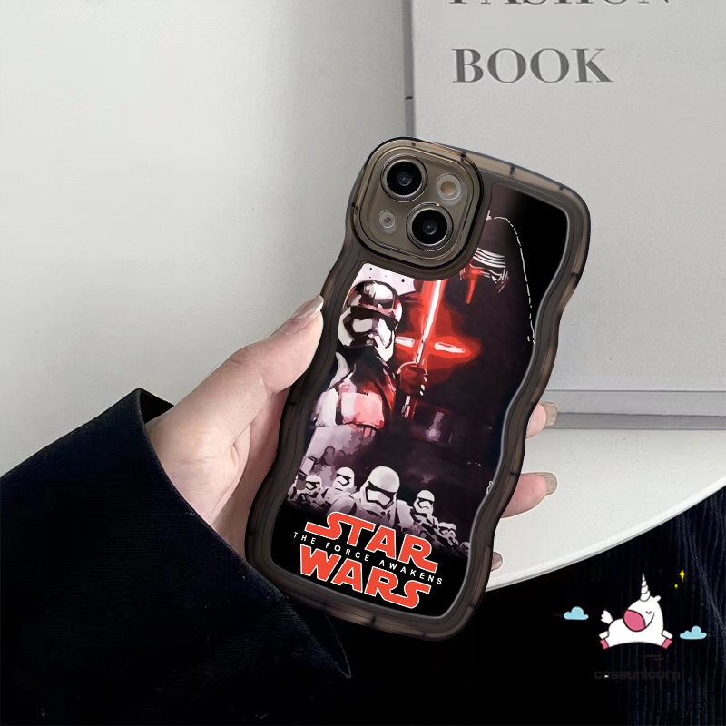 IPHONE Casing Ponsel Merek Trendi Kompatibel Untuk Iphone14 11 13 12 Pro Max XR 14 6 6s 87 Plus X XS Max SE 2020 Wavy Edge Fashion Star Wars Soft Tpu Back Cover