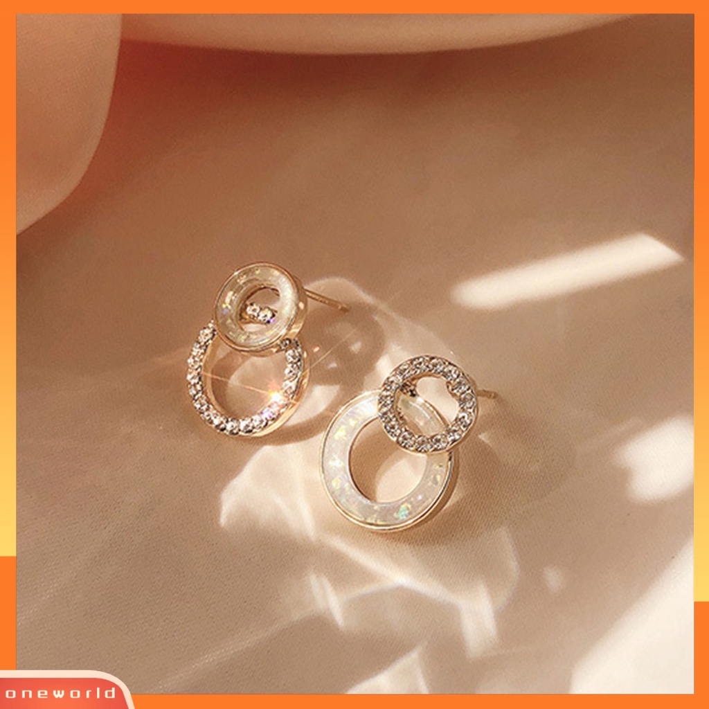 {oneworld} 1pasang Anting Lady Bulat Berlian Imitasi Asimetris Hollow Out Stud Earrings Untuk Hadiah