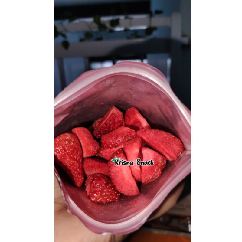 MIX FRUITS TOPLES 700ML (strawberry,buah tin,apel malang,nangka,nanas madu pisang ambon dan salak pondoh)