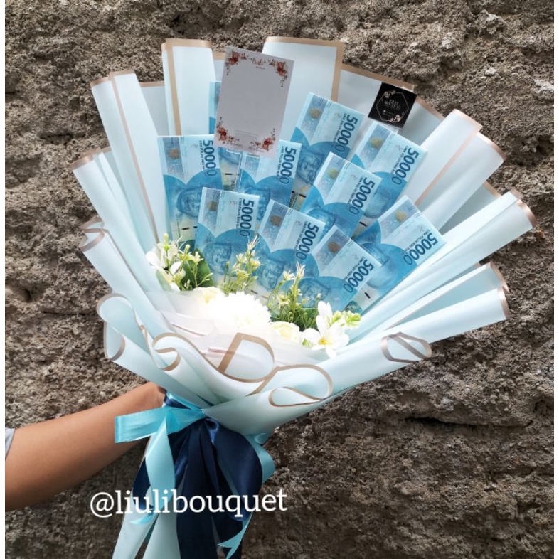 

BuketUang/MoneyBouquet/BuketUang10Lembar/BuketBungaCustom