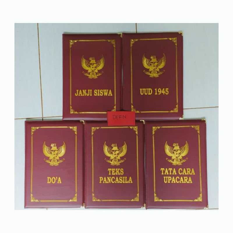 

Termurah MAP UPACARA BENDERA/5 MAP UPACARA BENDERA BAHAN KULIT SINTETIS WARNA MARUN