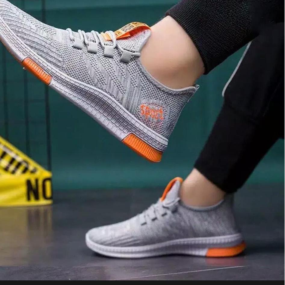 SP01 Sepatu pria Fashion sport lentur elastis kekinian 2021 {PLN.09Ja23ᴴ}