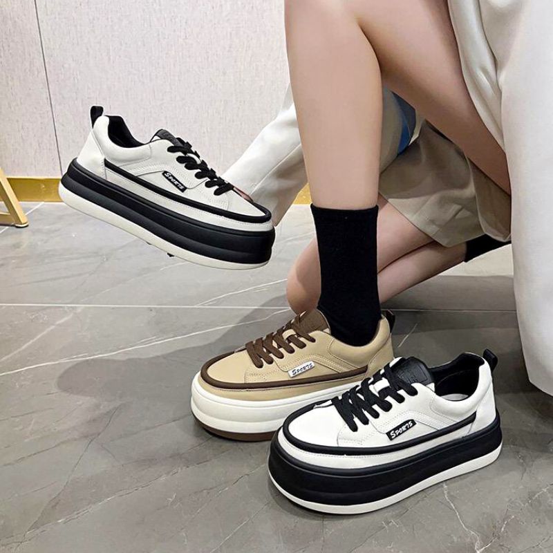 Sepatu Wanita Import Sneakers Kasual 2116