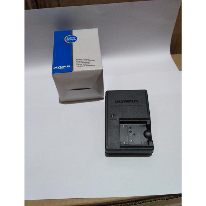 CHARGER OLYMPUS LI-41C / LI-40C UNTUK BATERAI KAMERA LI-40B / LI-42B