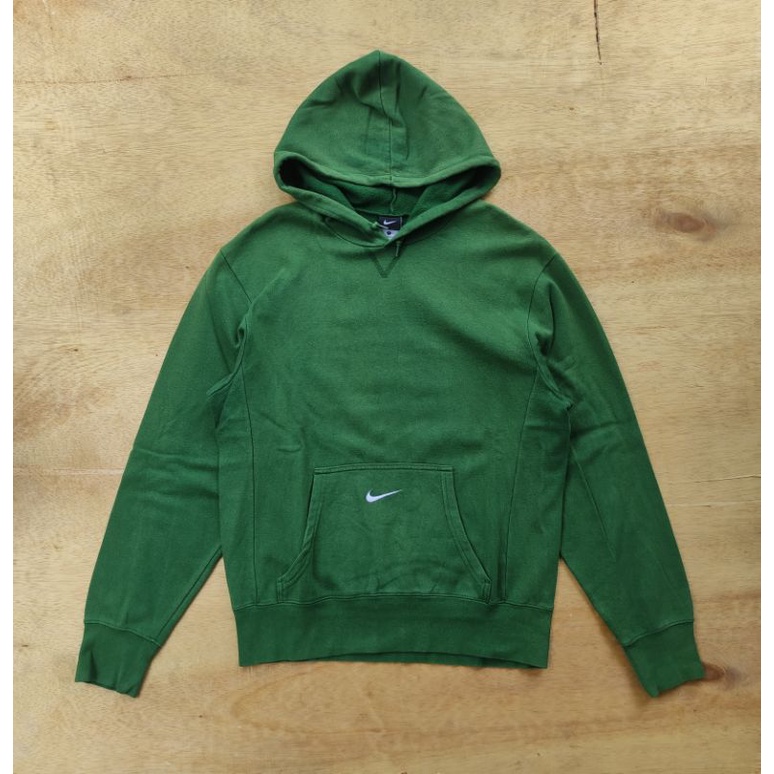Nike center Pocket Hoodie