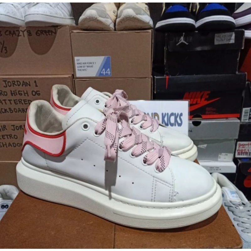 Sepatu Alexander McQueen Sneakers Size 42 (LEATHER)