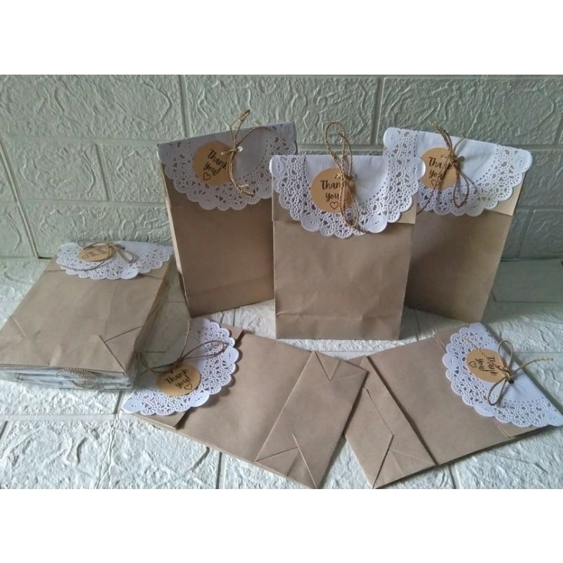 

Paper Bag/Kantong kertas(isi 12pcs)