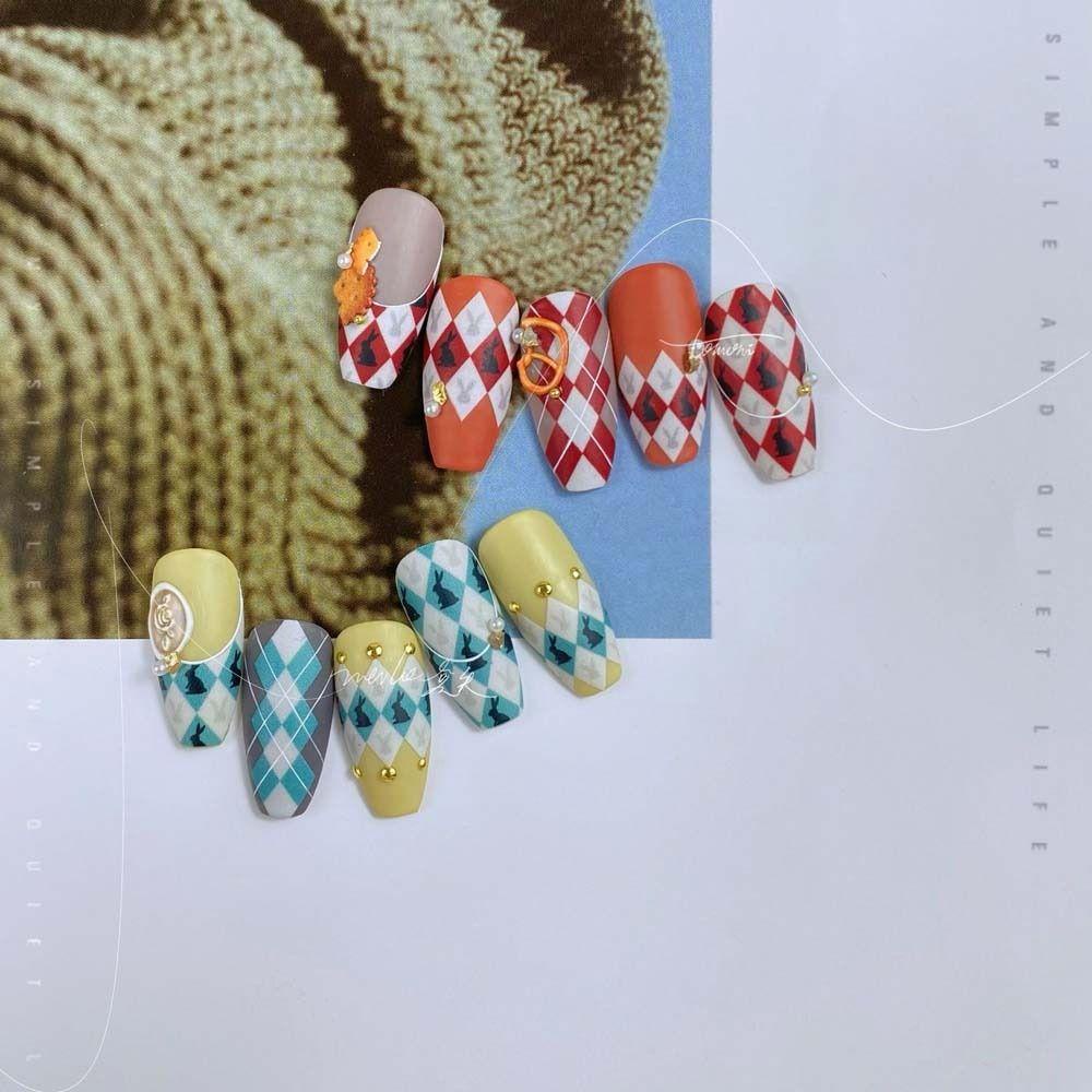 Mxbeauty Stiker Kuku Belah Ketupat Fashion Retro Pola Belah Ketupat Motif Kotak-Kotak Huruf Inggris Dekorasi Nail Art