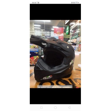 Helm cross monsa second