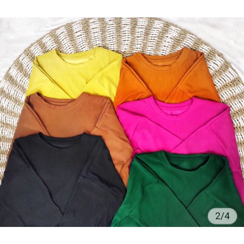 Kaos Knite Adem Warna Hitam