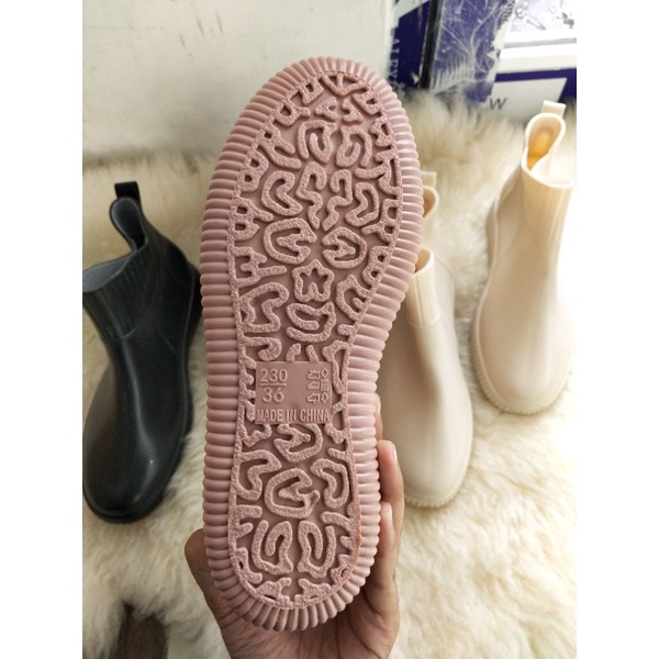 Sepatu wanita kulit Boots (36-40)
